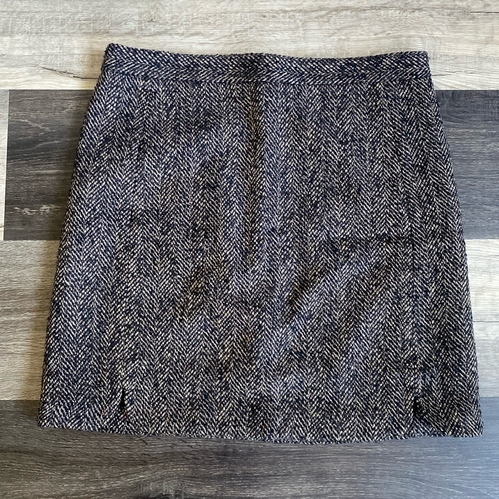 Gorgeous Loft skirt
